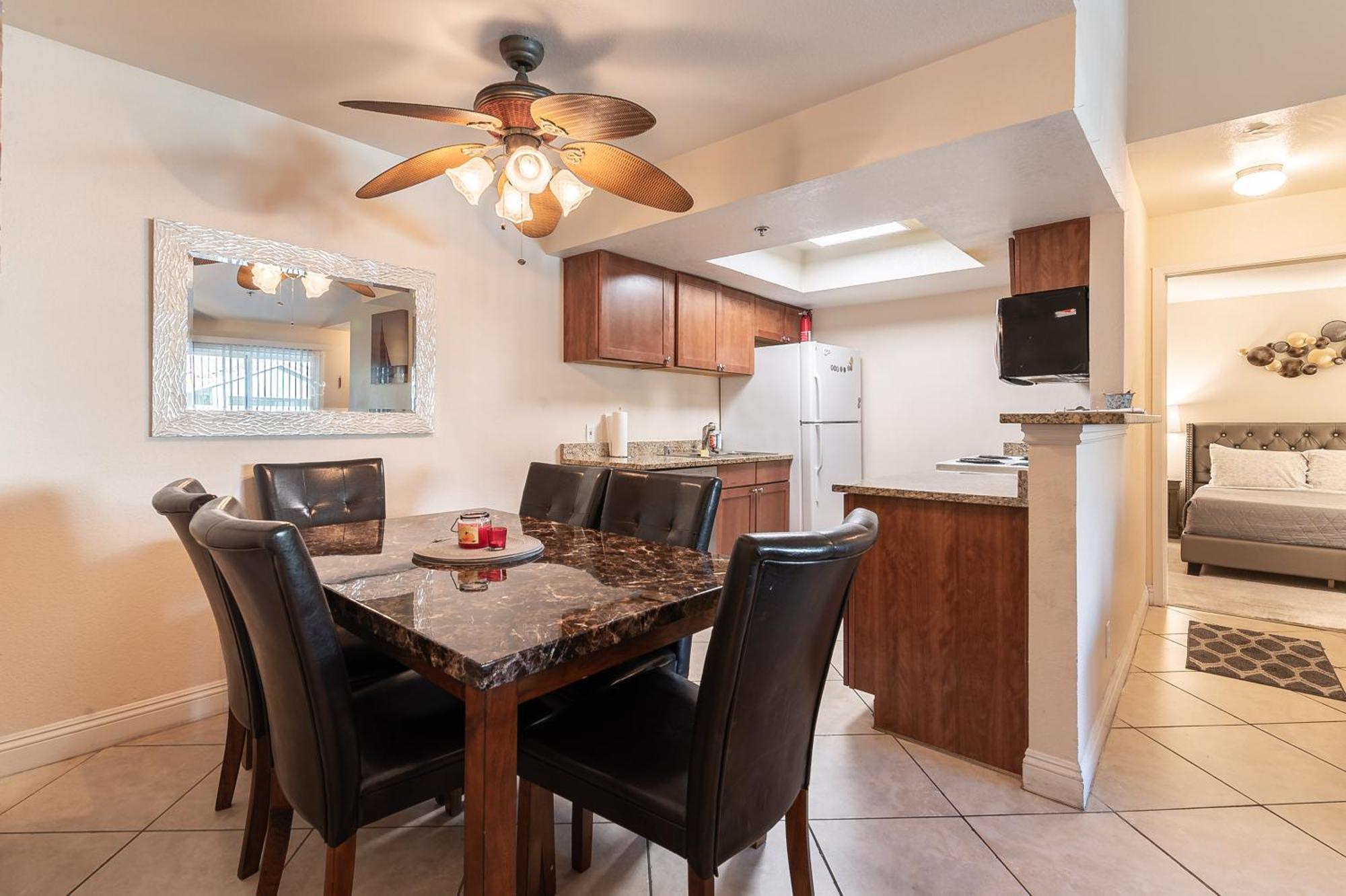 Stylish, Cozy 2Br,2Ba Condo Near Rio, Vegas Luxury Las Vegas Exteriér fotografie
