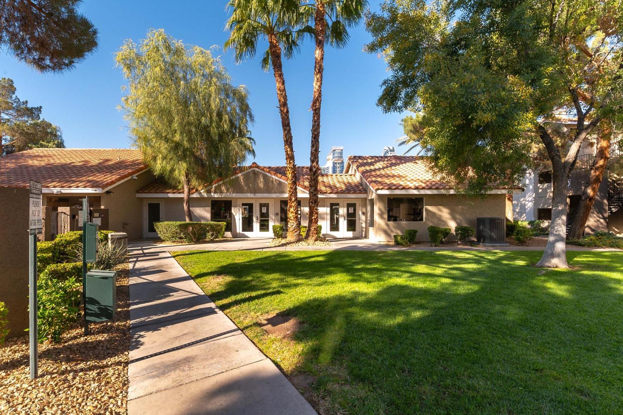 Stylish, Cozy 2Br,2Ba Condo Near Rio, Vegas Luxury Las Vegas Exteriér fotografie