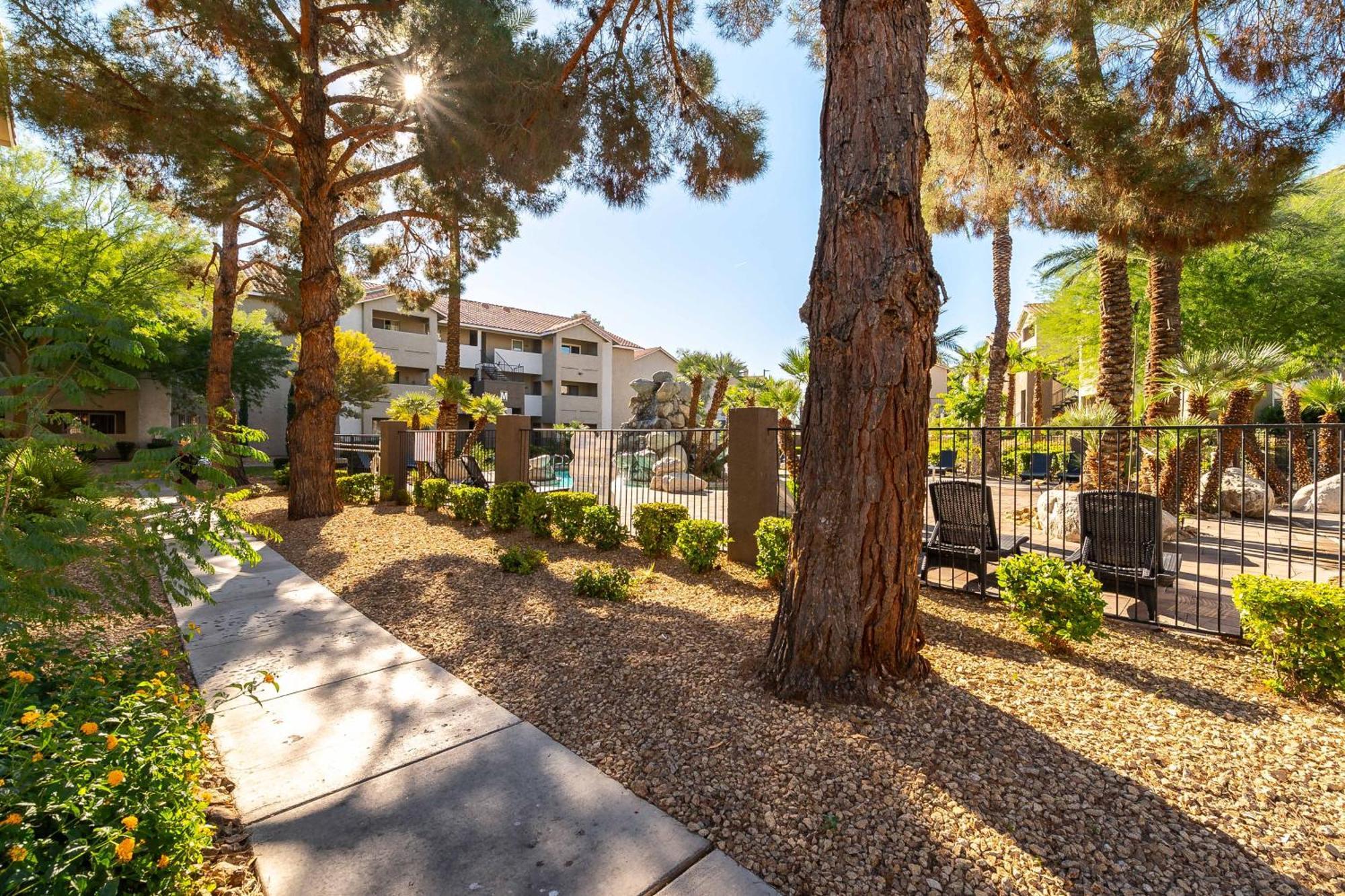 Stylish, Cozy 2Br,2Ba Condo Near Rio, Vegas Luxury Las Vegas Exteriér fotografie